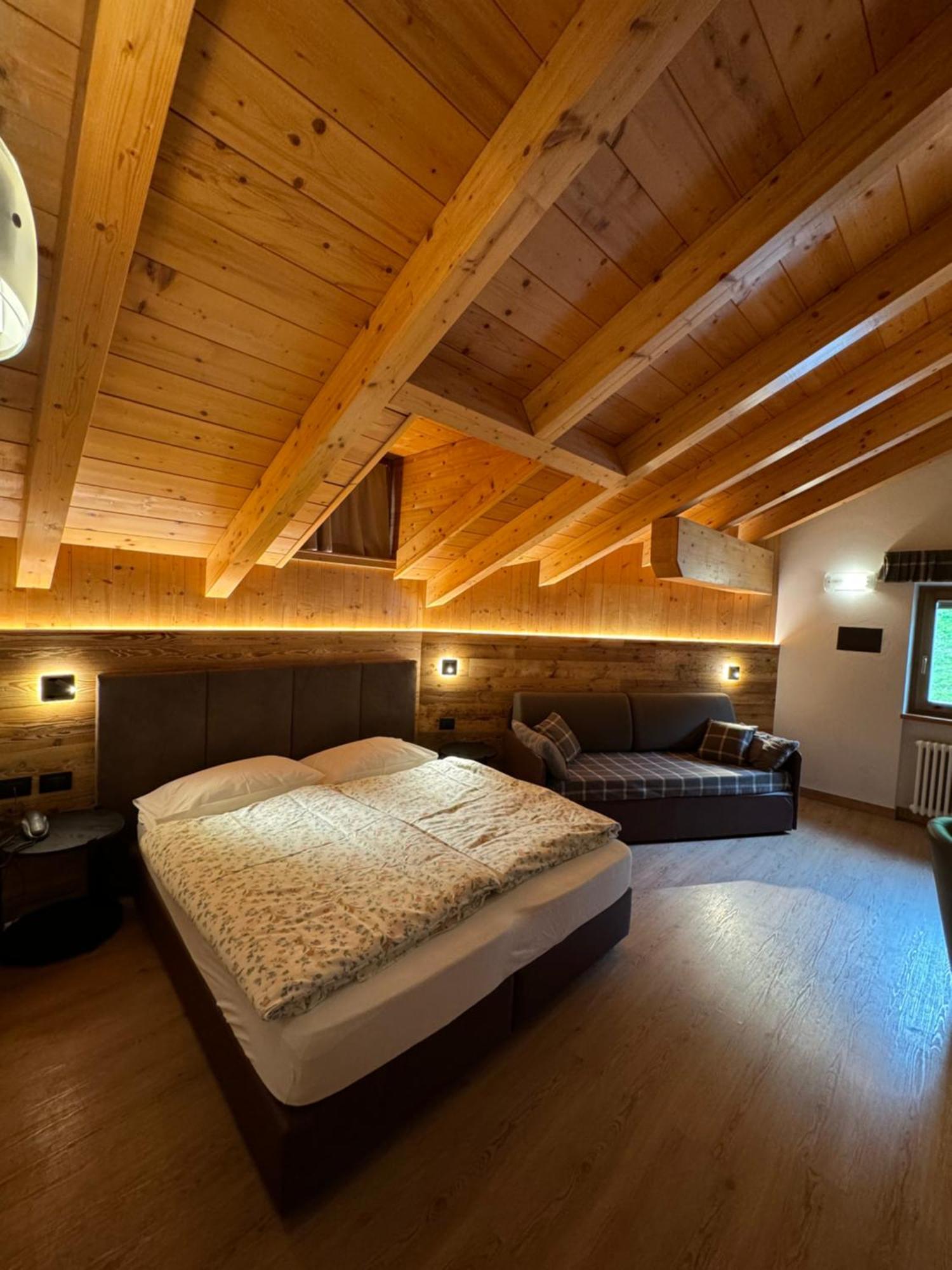 Hotel Tita Piaz Каназей Екстериор снимка