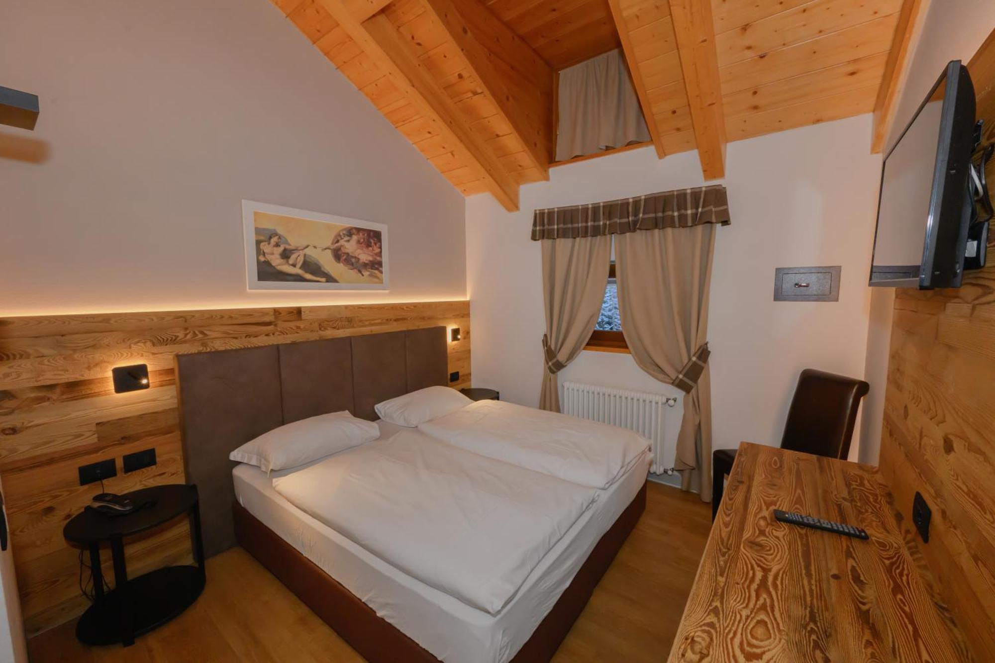 Hotel Tita Piaz Каназей Екстериор снимка