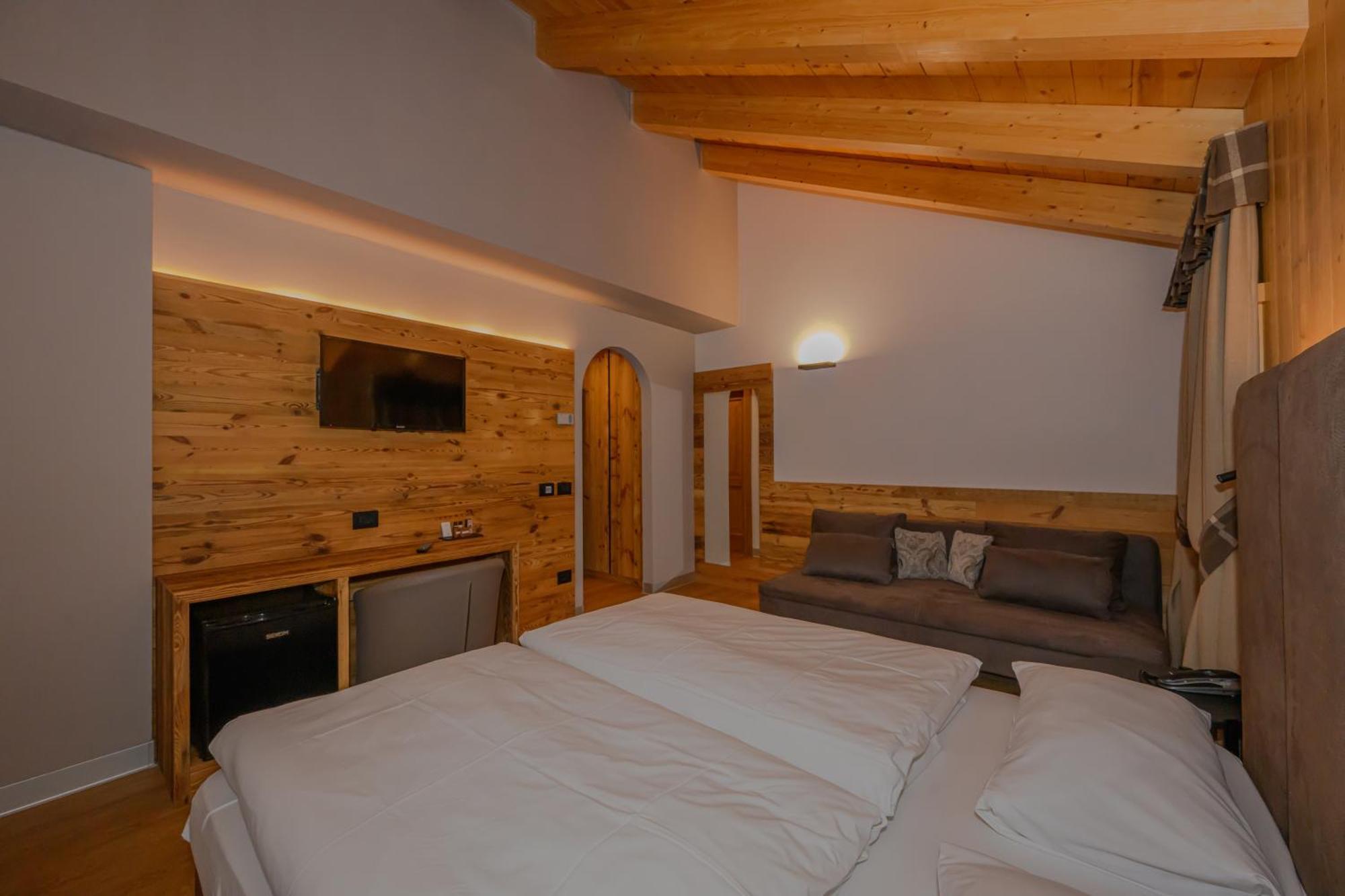 Hotel Tita Piaz Каназей Екстериор снимка